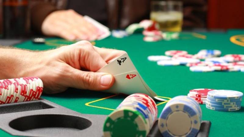 Tận dụng continuation bet (C-bet)